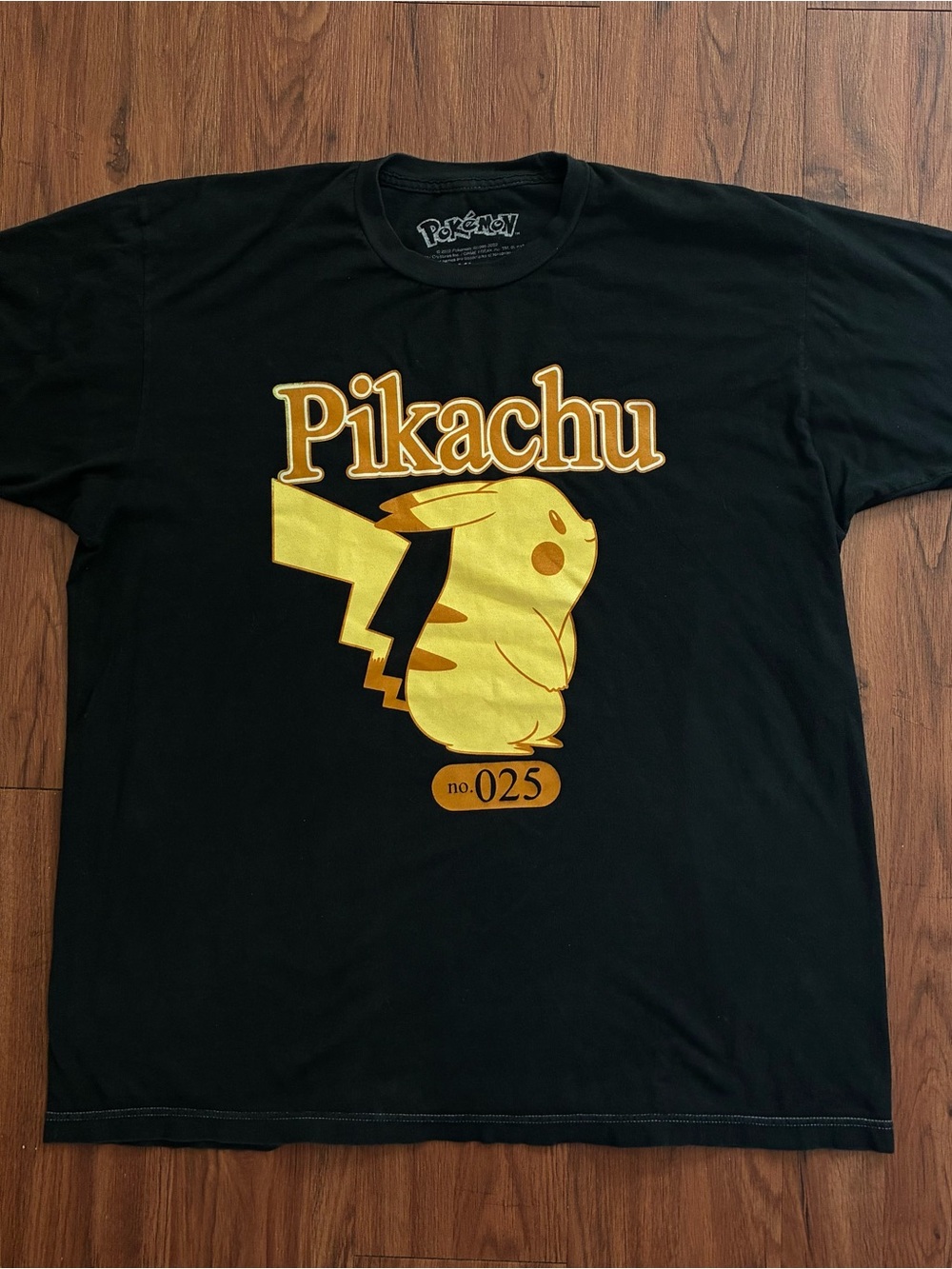 Pokemon Pikachu #025 Graphic Tee Mens XL Black Cotton